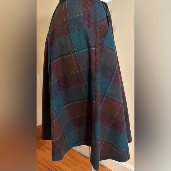 Avon Fashion Vintage. Red Blue Plaid Classic Aline W Pockets Buttons Sid… - Picture 3 of 12